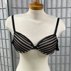 H&M Black and Cream Underwire Bra with Molded Cups